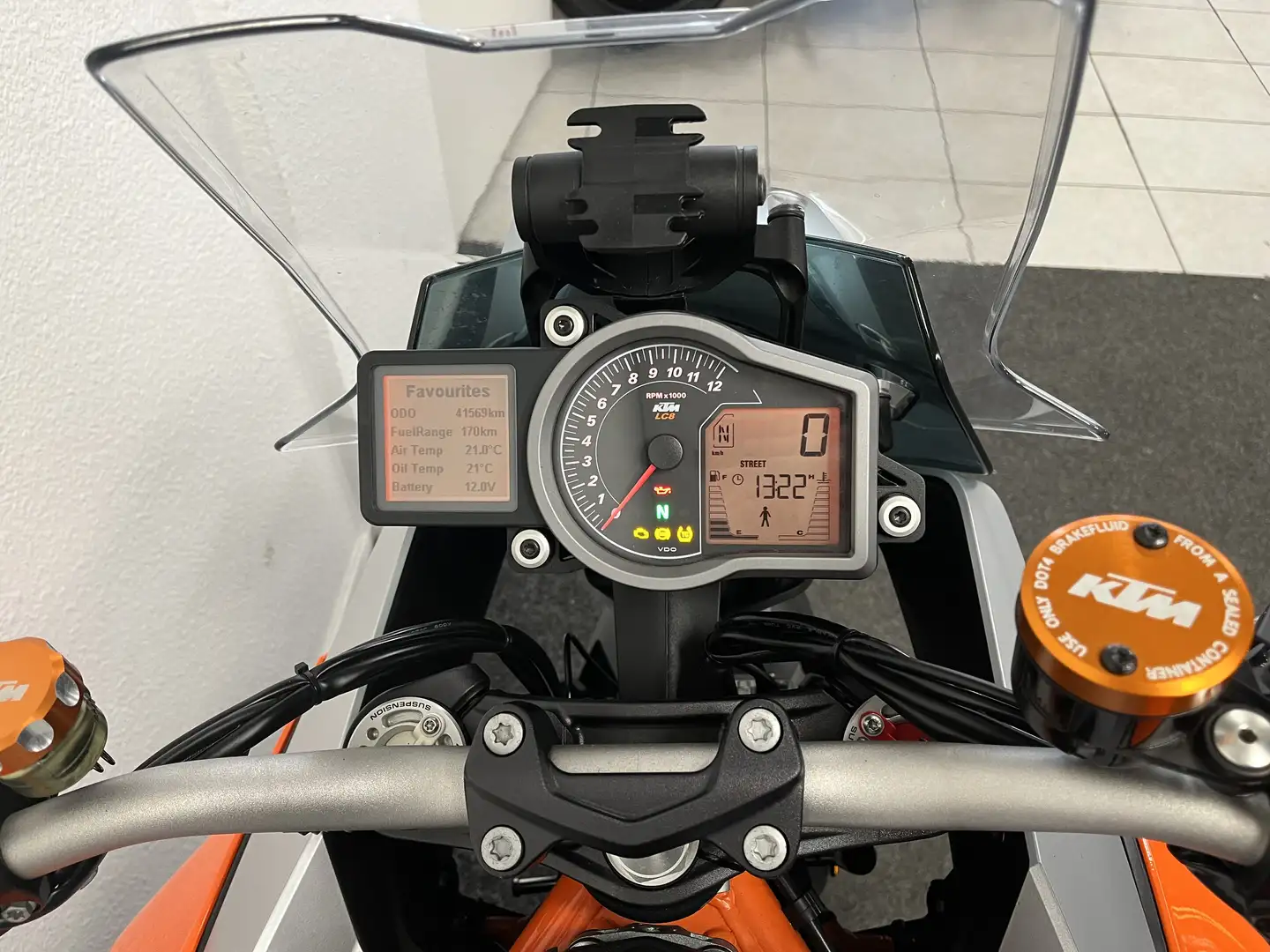 KTM 1290 Super Duke GT Portocaliu - 2