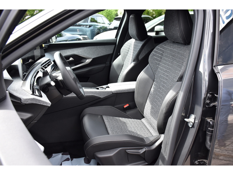 Peugeot 5008 Hybrid 145 Allure e-DCS6 ACC CAM360 JA19 NEUF — photo 6