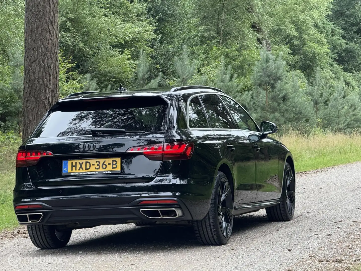 Audi A4 Avant 40 TFSI S-Line Matrix Led - S-tronic - 19'in Zwart - 2