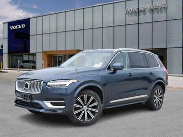 B6 AWD Plus Bright Theme 7-Seater