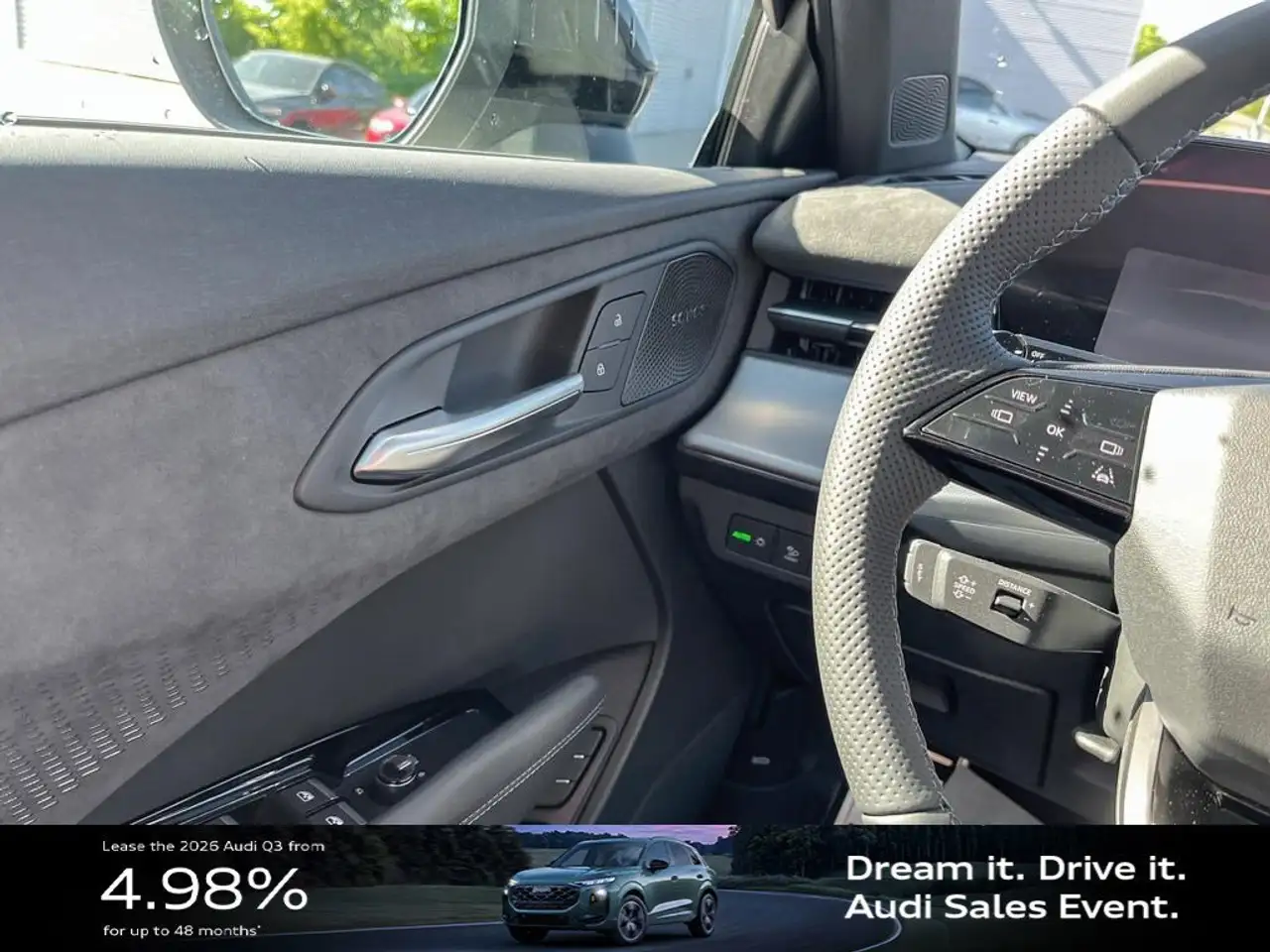 Audi Q3 снимка Audi Q3