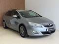 Opel Astra J Sports Tourer 1.4 Turbo ALU/PDC/ZV Silber - thumbnail 1