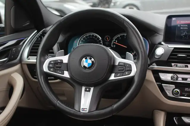 BMW X4 view 15