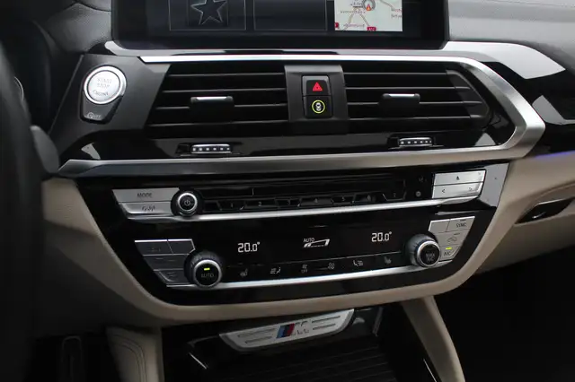 BMW X4 view 23