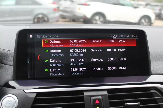 BMW X4 view 22