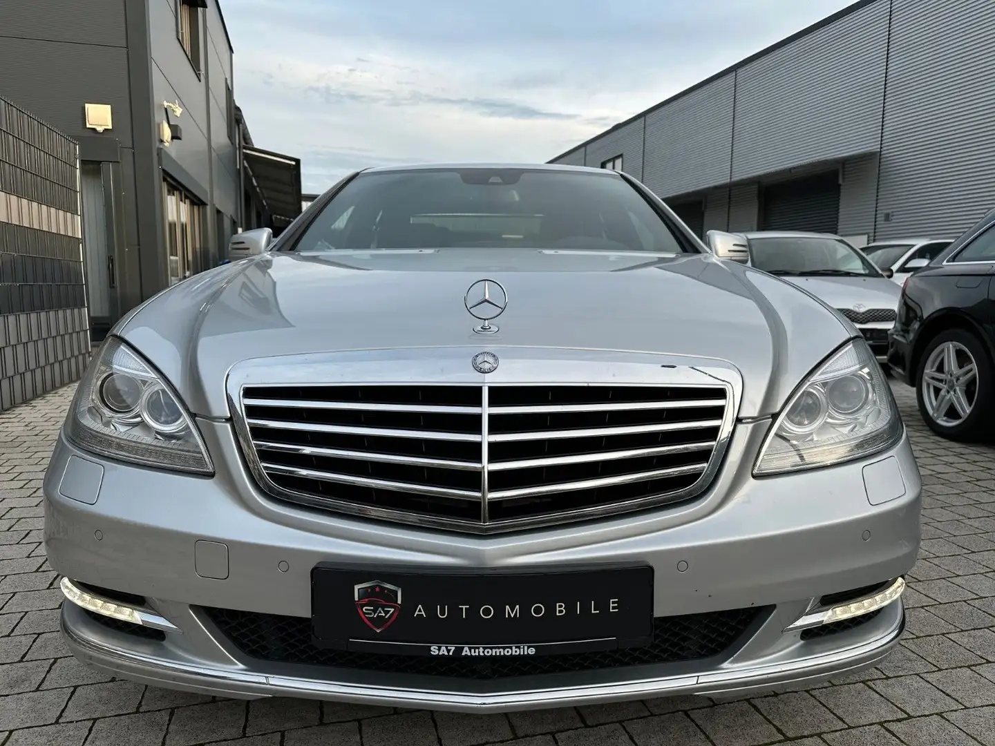 Mercedes-Benz S 350 Limousine in Silber gebraucht in Stutensee für €  26.500