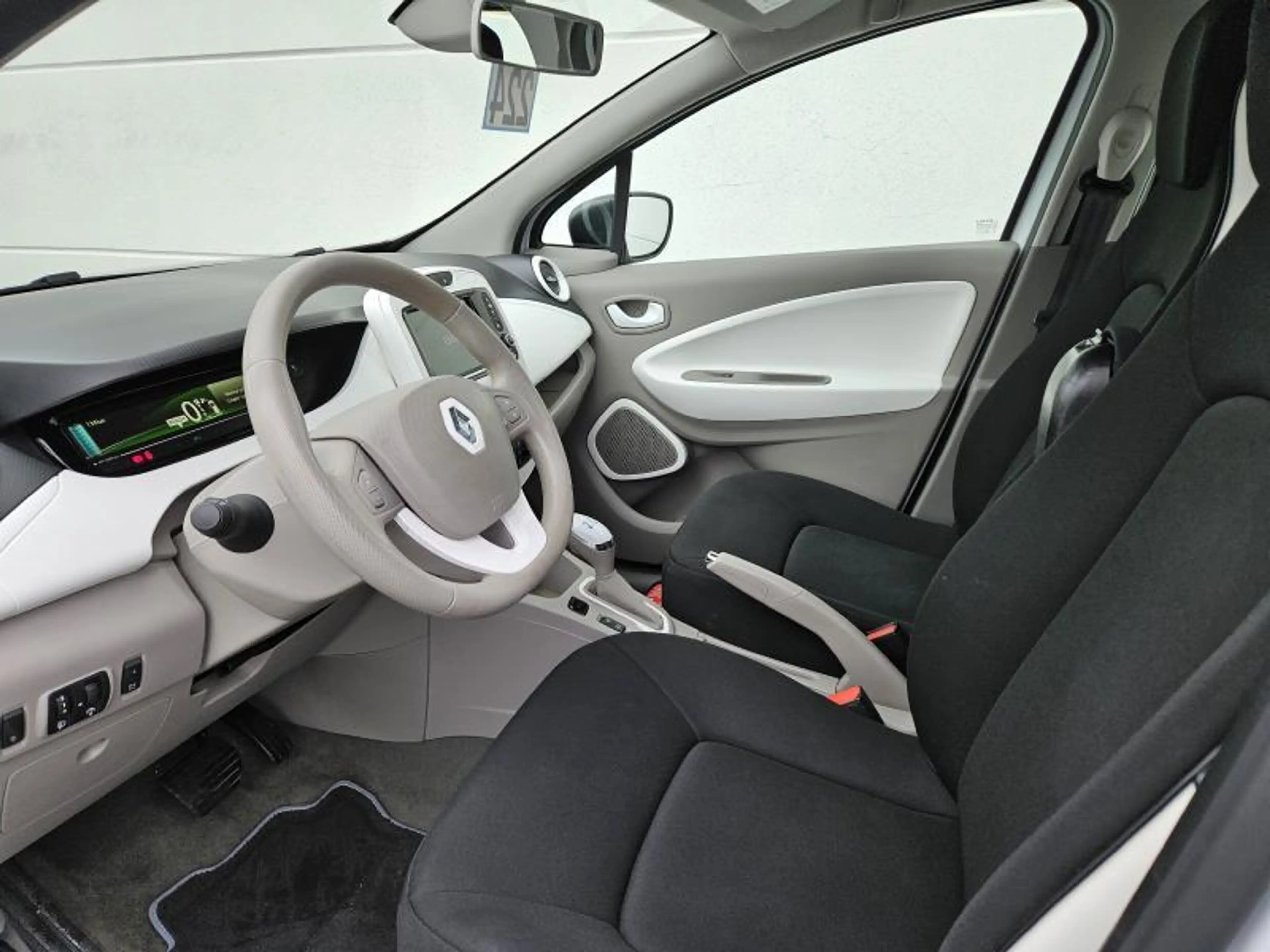 Renault ZOE Batterie en location/achat possible — photo 10