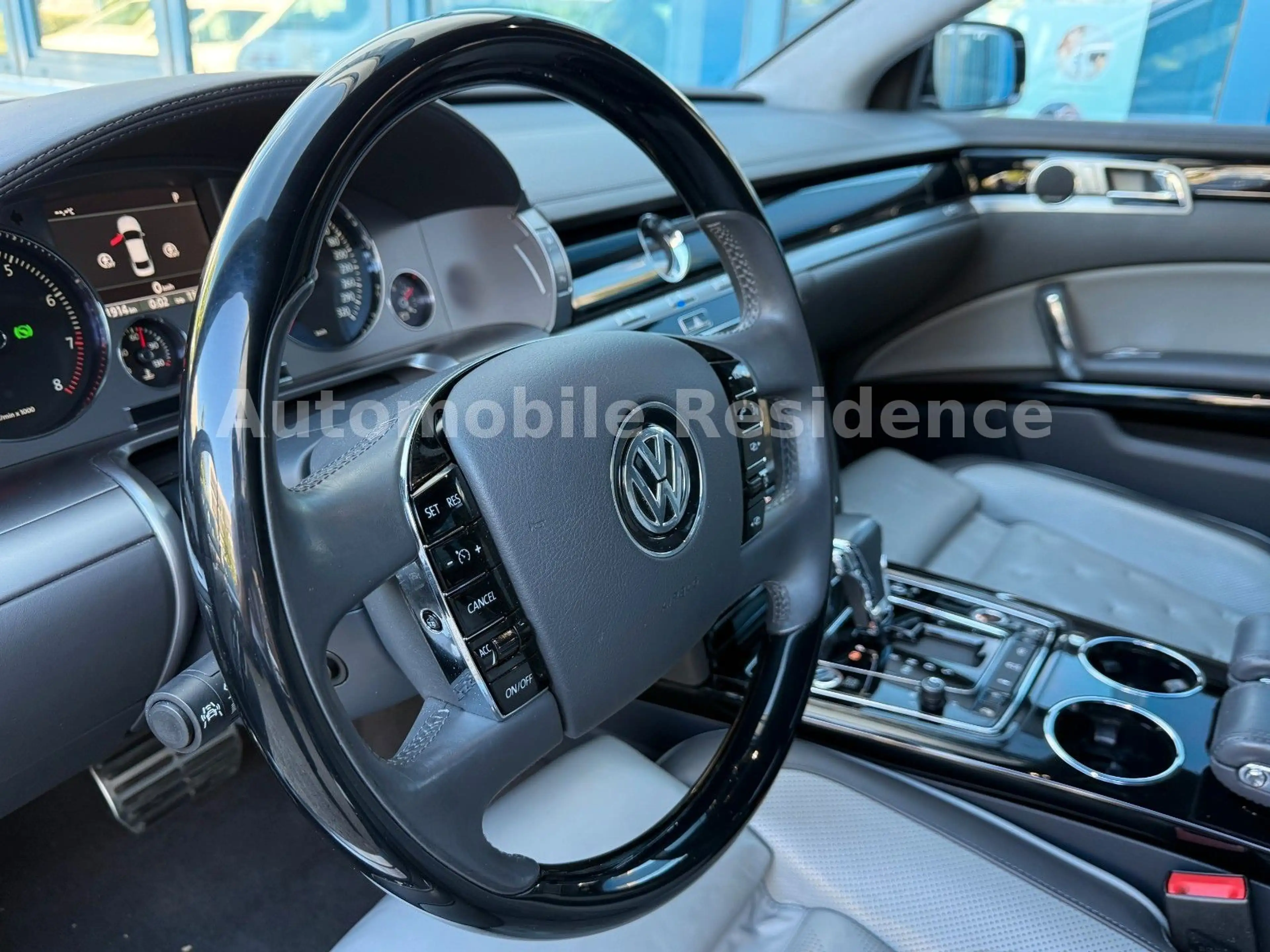 Volkswagen Phaeton V8 4Motion LANG 4SITZ*VOLLAUSST.*1HD*TOP — photo 14