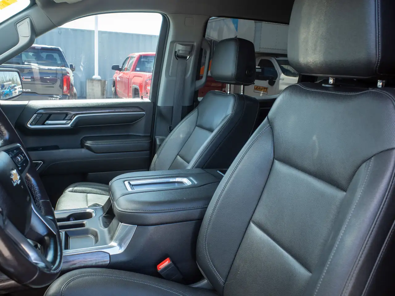 Chevrolet Silverado 1500 снимка Chevrolet Silverado 1500