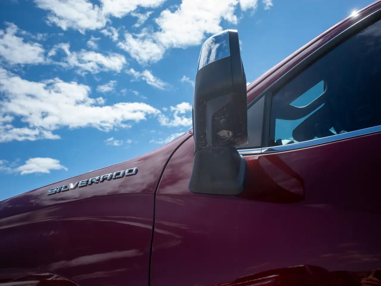Chevrolet Silverado 1500 снимка Chevrolet Silverado 1500