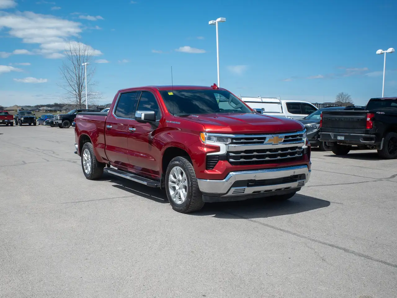 Chevrolet Silverado 1500 снимка Chevrolet Silverado 1500