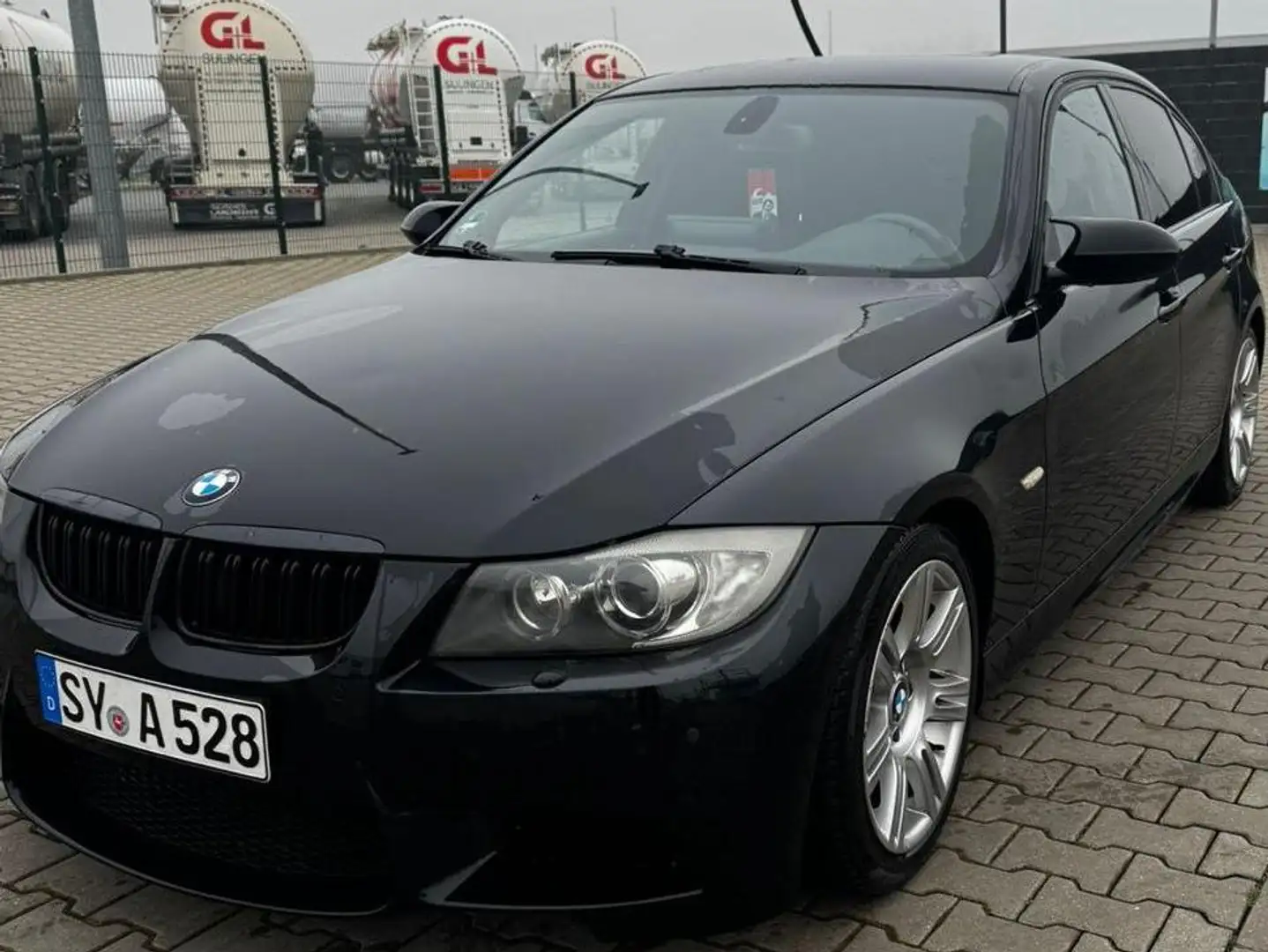 BMW 325 325i - 1