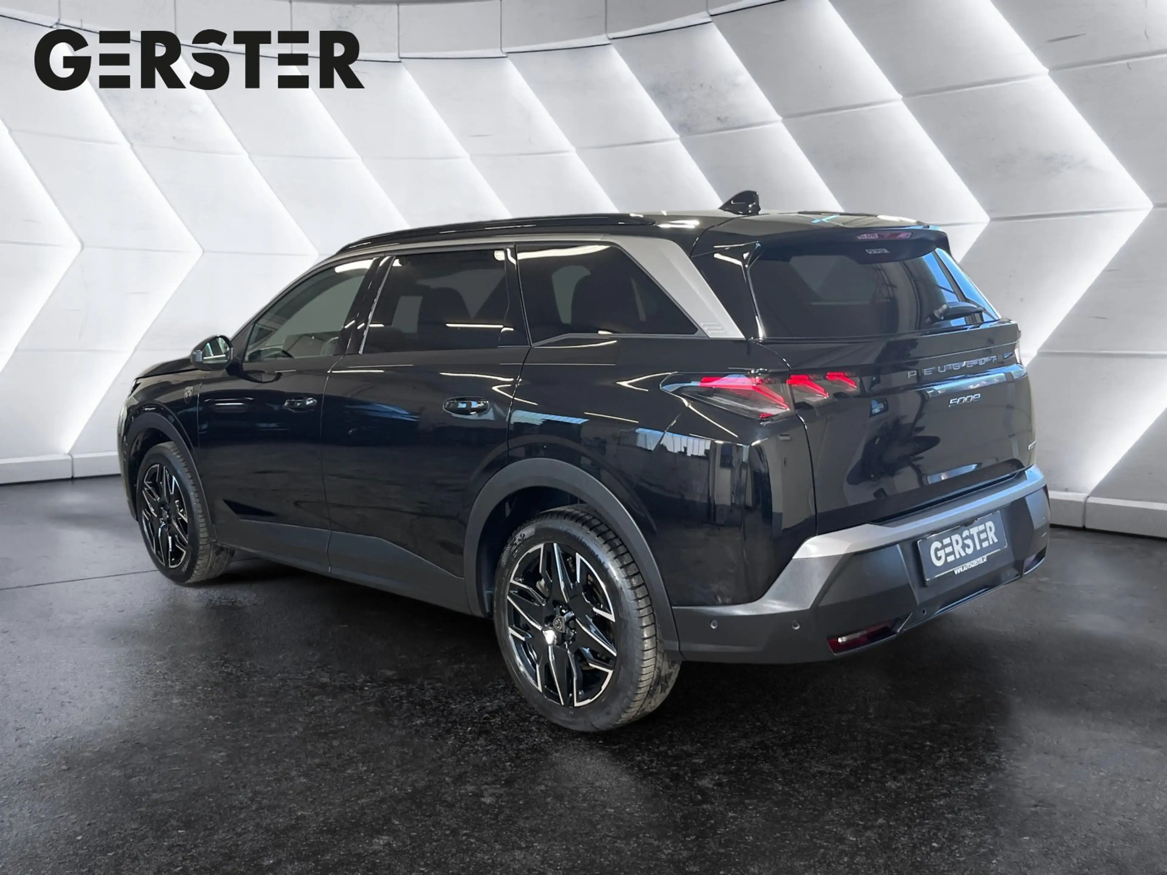 Peugeot 5008 1.2 145 GT ACC LED Navi SHZ 2xKlima Kam. — photo 4
