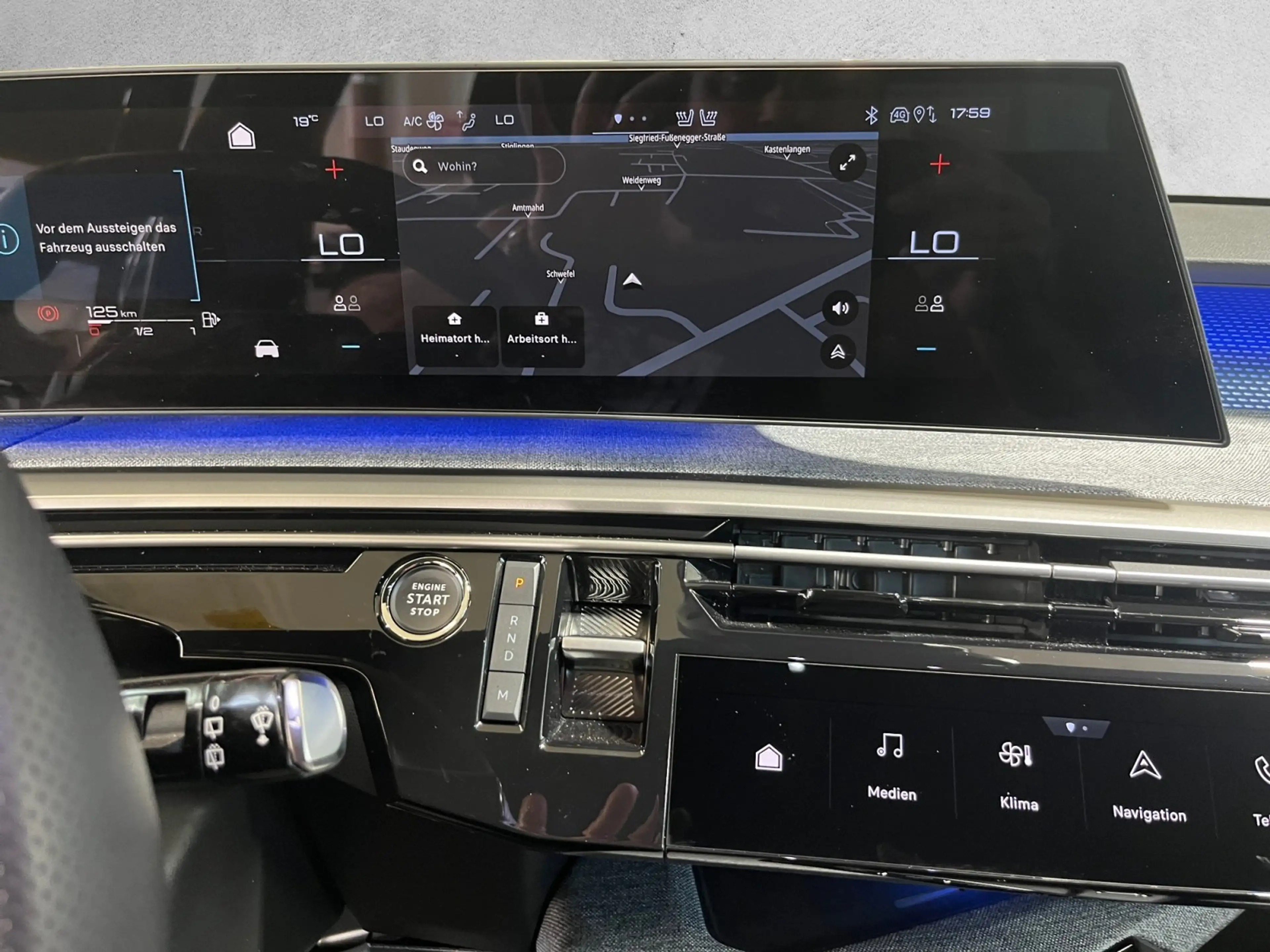Peugeot 5008 1.2 145 GT ACC LED Navi SHZ 2xKlima Kam. — photo 11