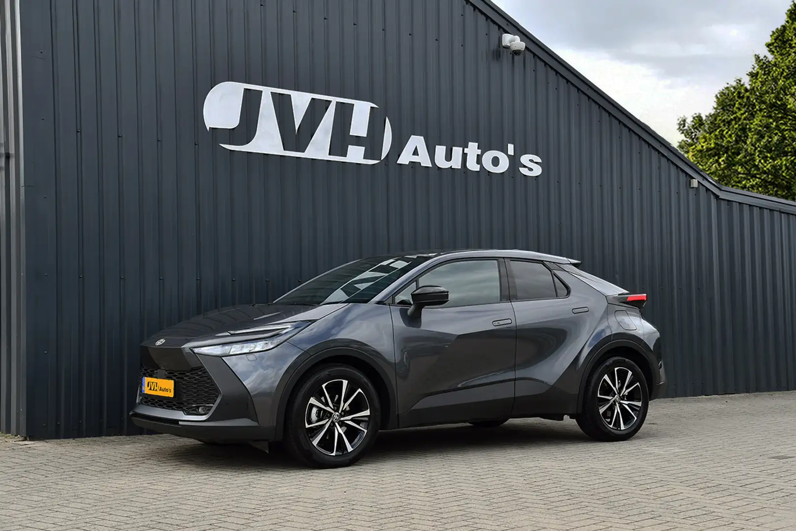 Toyota C-HR 1.8 Hybrid 140 Dynamic 04-2025 (NwModel) | XXL Nav Gris - 1