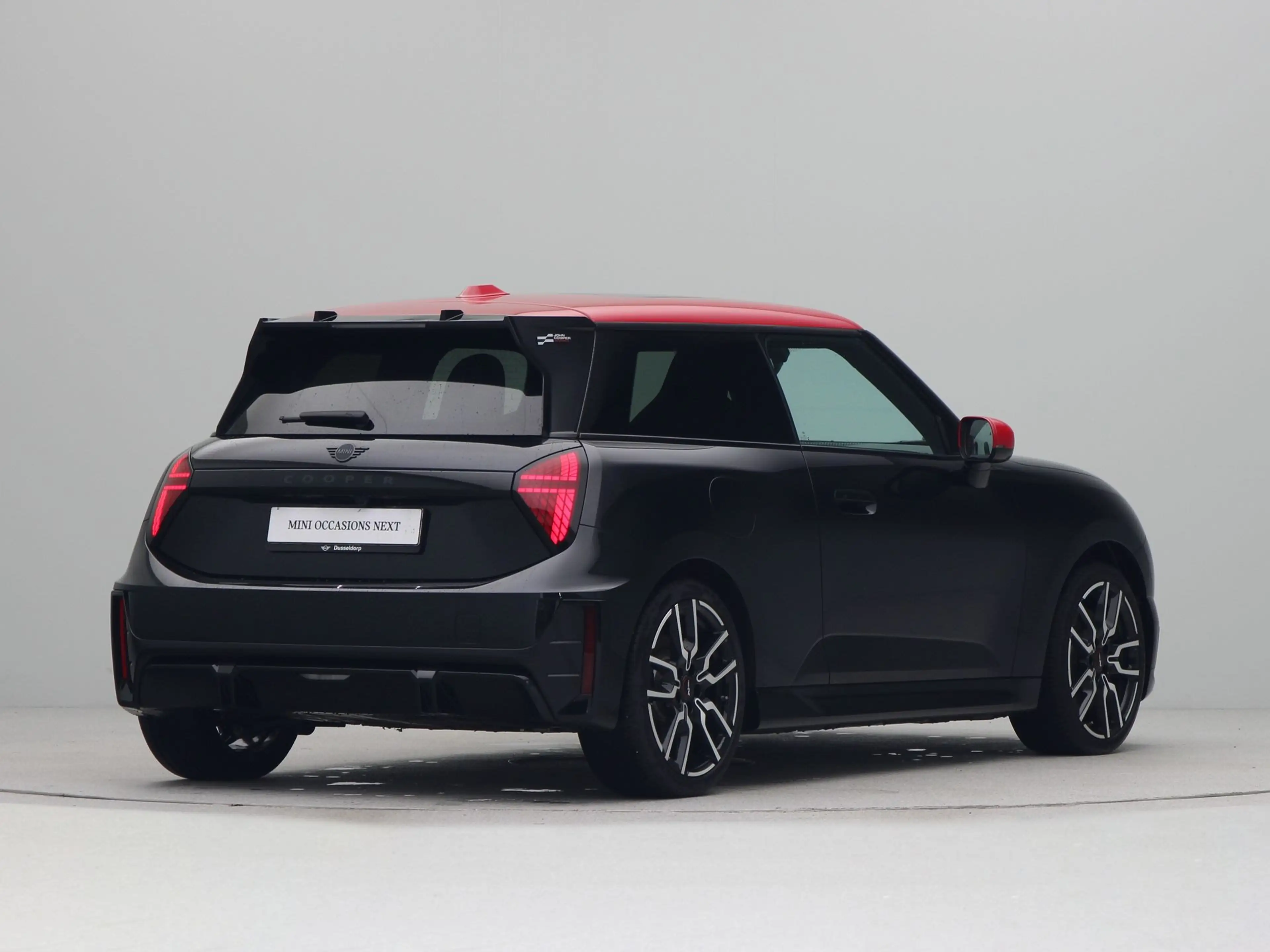 MINI Cooper E John Cooper Works Pakket XL — photo 7