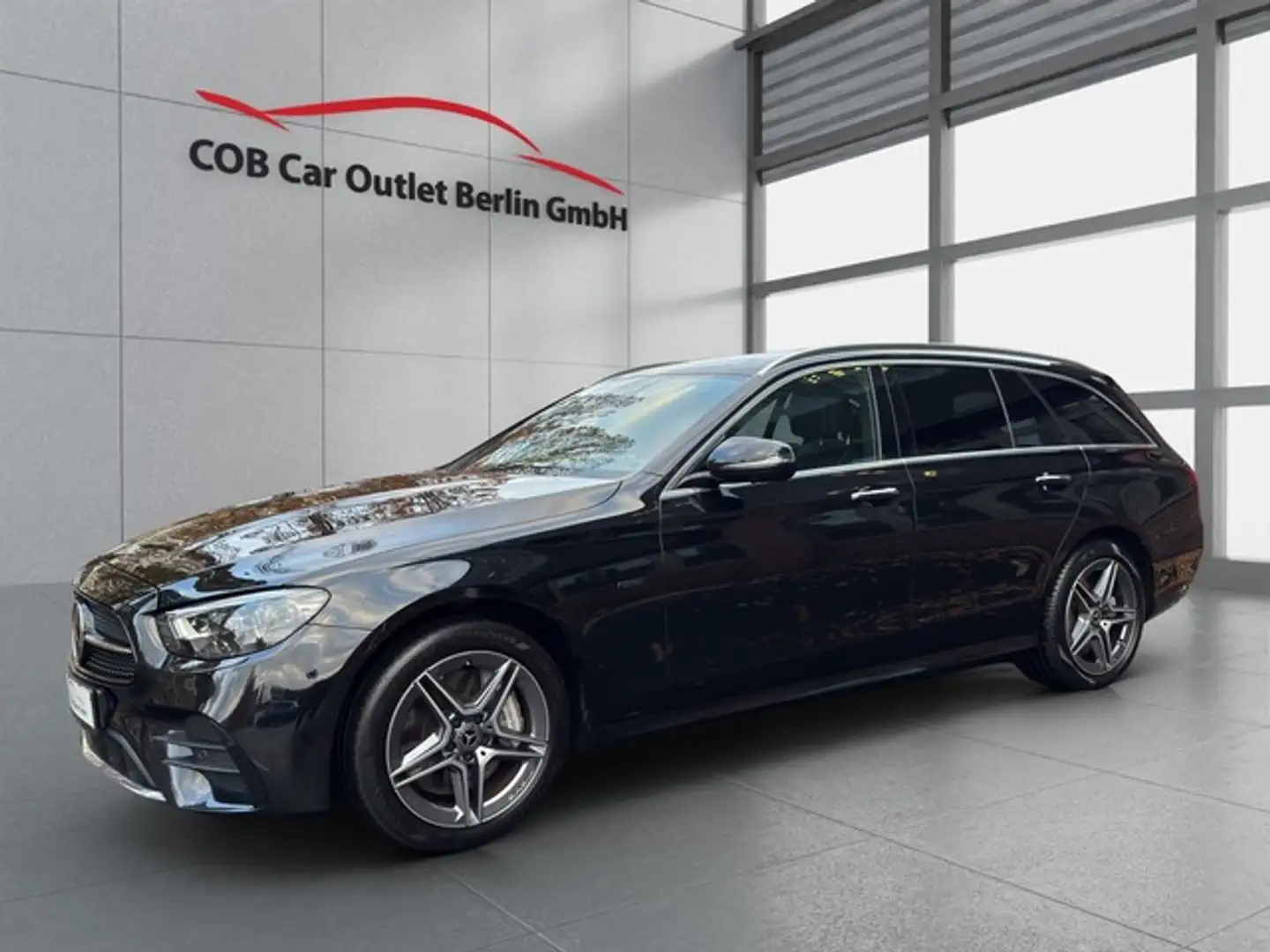 Mercedes-Benz E 300 de T Sitzklima Memory MultiBeam Massage Negro - 1