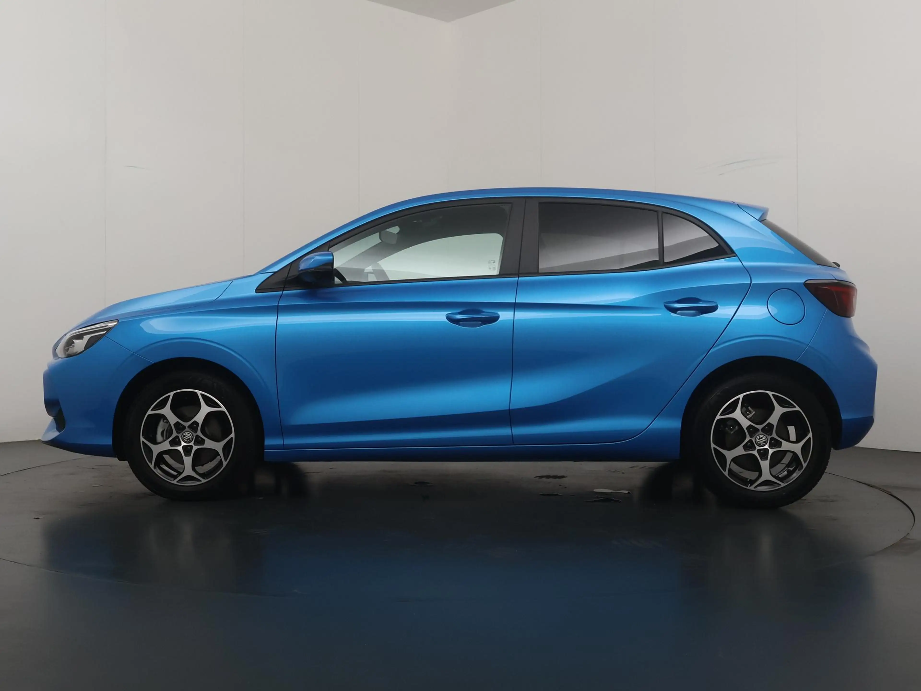 MG MG3 Hybrid+ 1.5 Hybrid+ Luxury | Adapt. Cruise | 360 C — photo 2