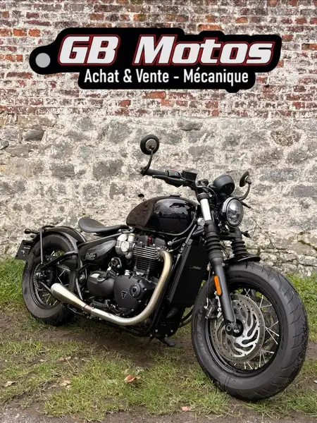 Triumph Bonneville Bobber