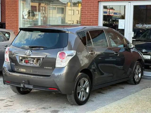 Toyota Verso view 14