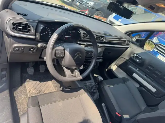 Citroen C3 view 8
