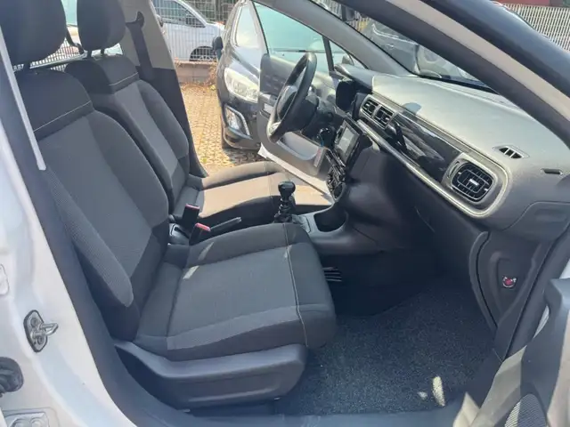 Citroen C3 view 10