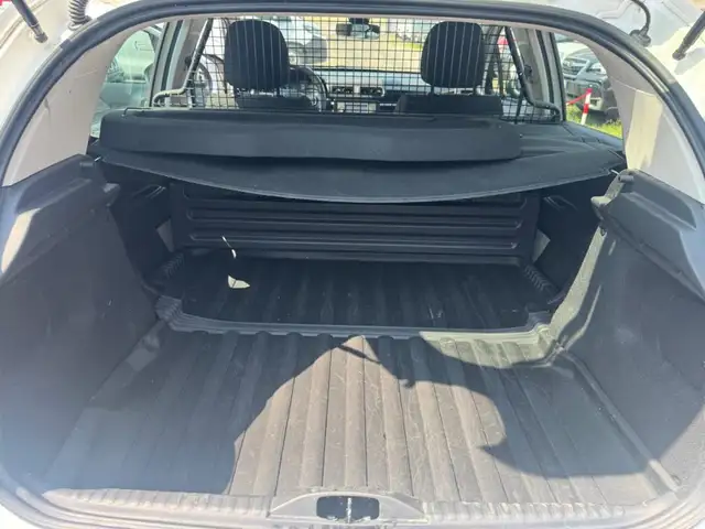 Citroen C3 view 14