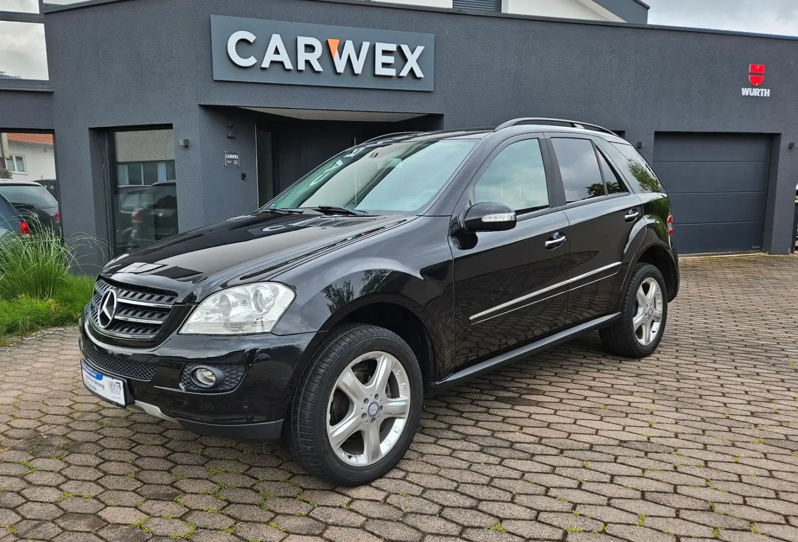 Mercedes-Benz ML 320 CDI Noir - 1