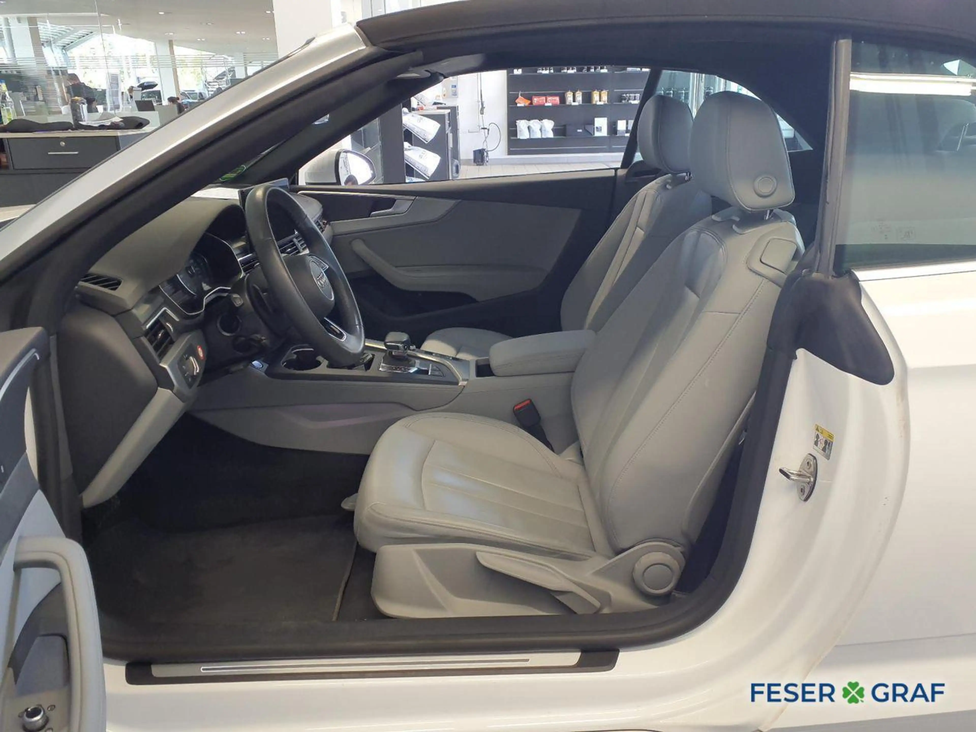 Audi A5 Cabriolet 35 TFSI S tronic AHK RFK SHZ APP — photo 5