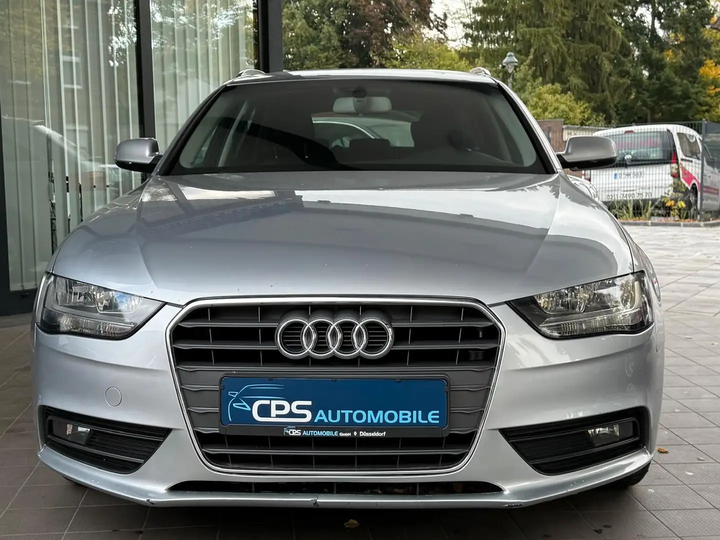 Audi A4 Avant Ambiente / 1 HAND/ AUTOMATIK Argent - 2
