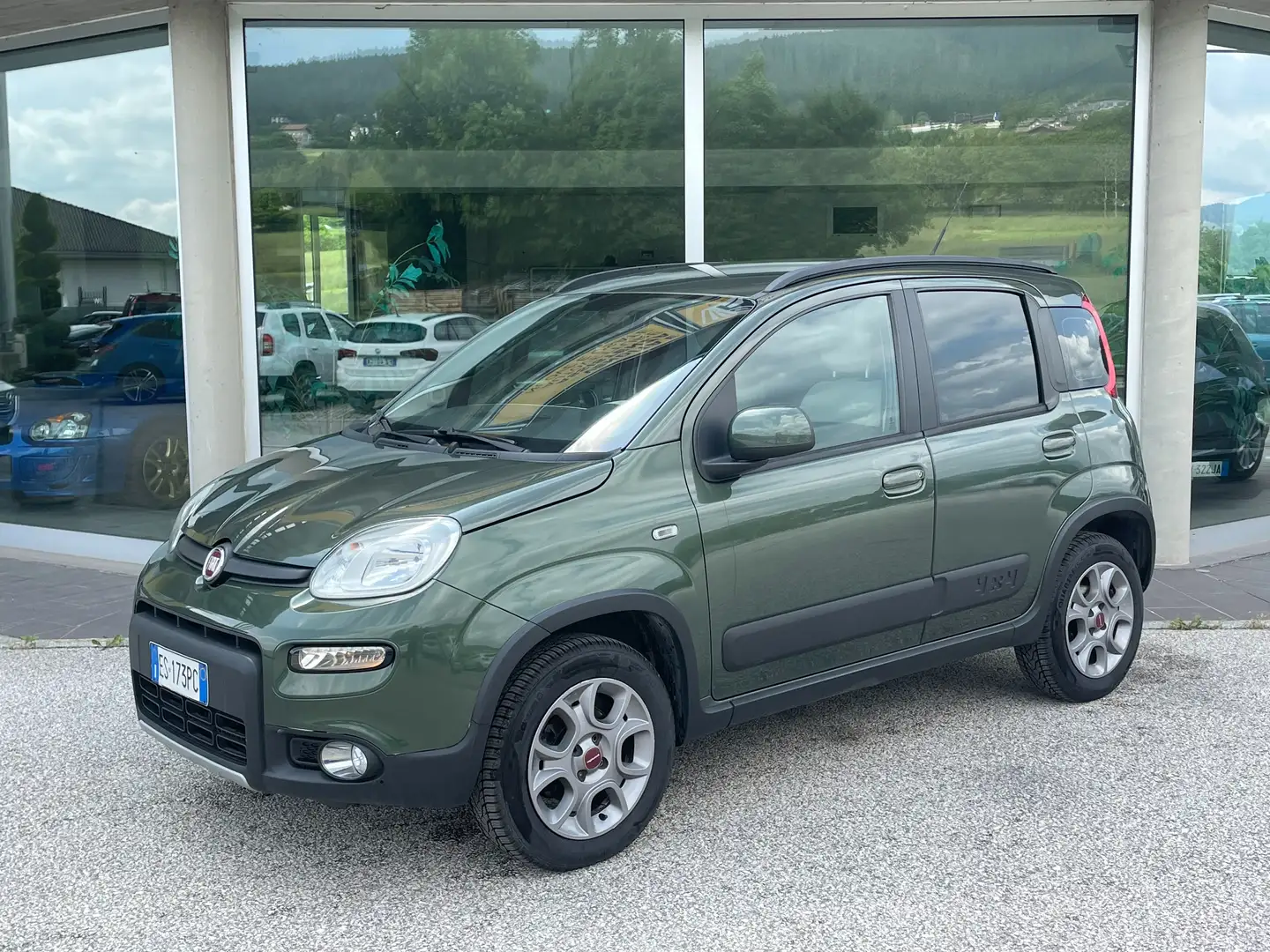 Fiat Panda 4x4 1.3 mjt 16v 75cv Verde - 1