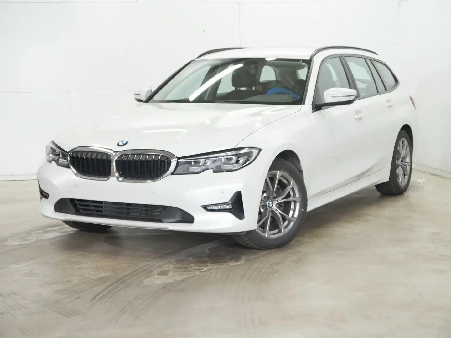 BMW 320 d ALLRAD LiveCockpit*LED*Navi*DAB*LM*Alarm*P Bílá - 1