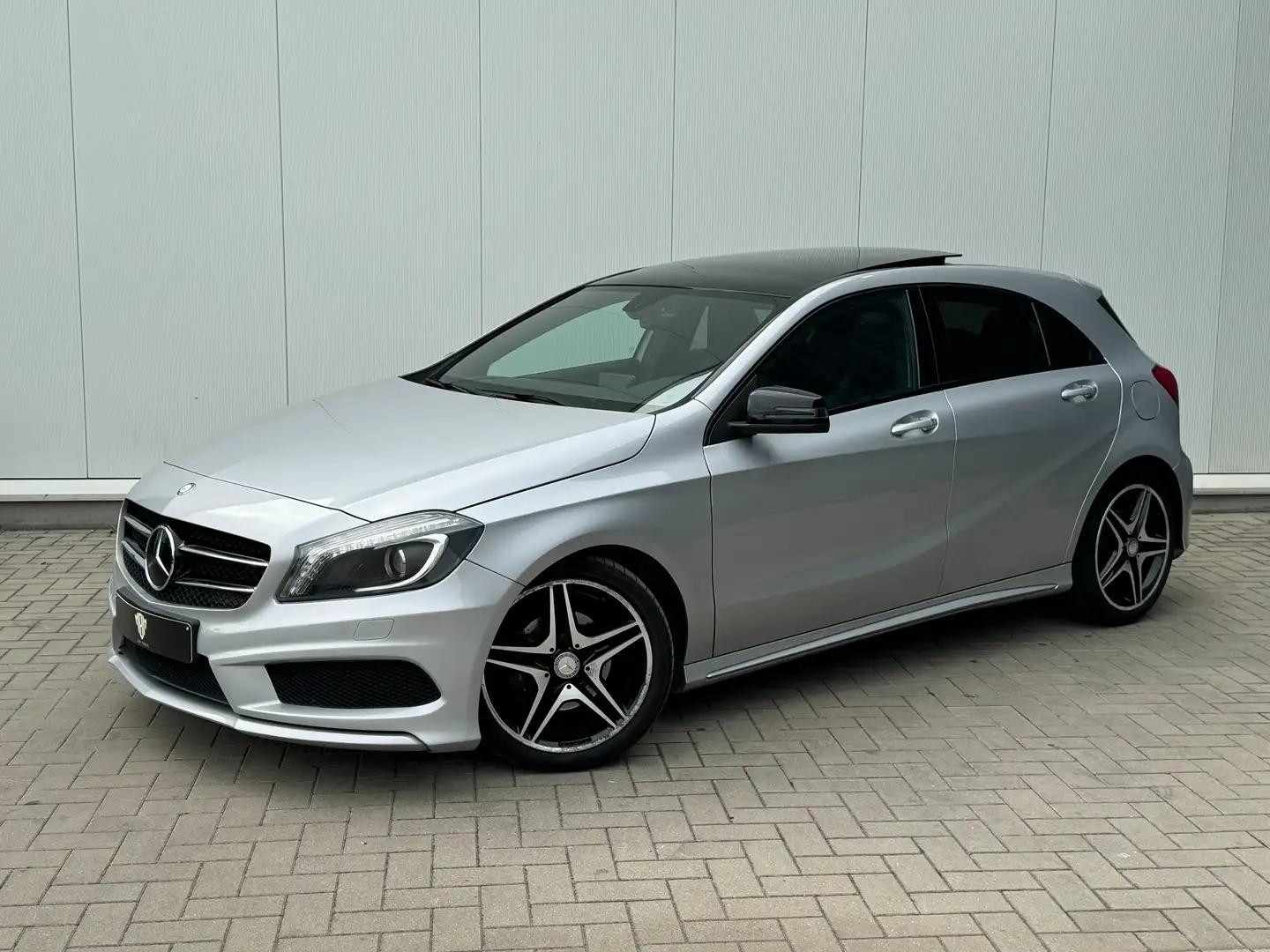 Mercedes-Benz A 180 CDI ✅ 7G-DCT AMG Line Xenon Pano Camera 1eig Argento - 1