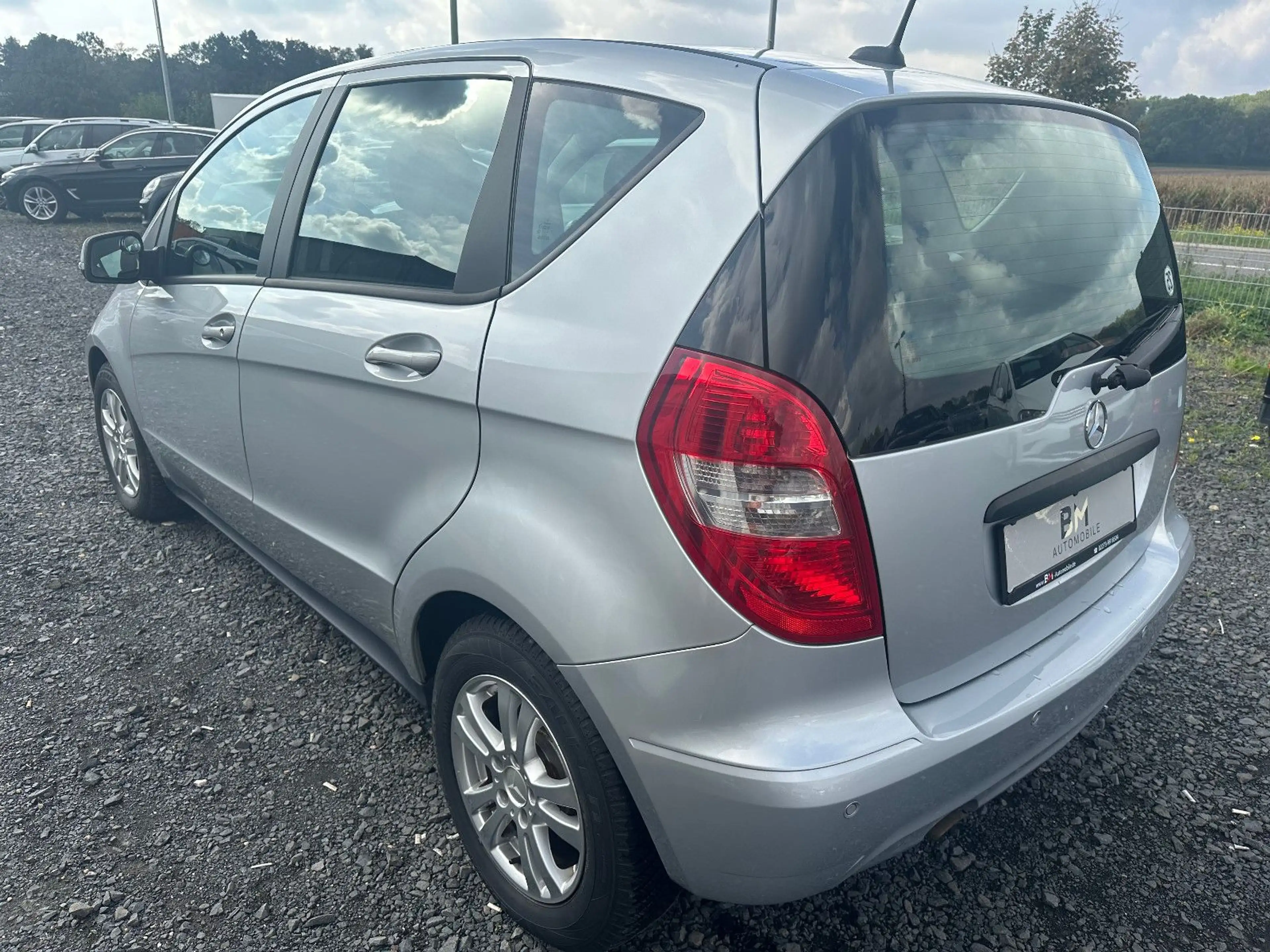 Mercedes-Benz A 180 5-türig*AUTOMATIK*KLIMA*SHZ*ALU*PDC V+H* — photo 6
