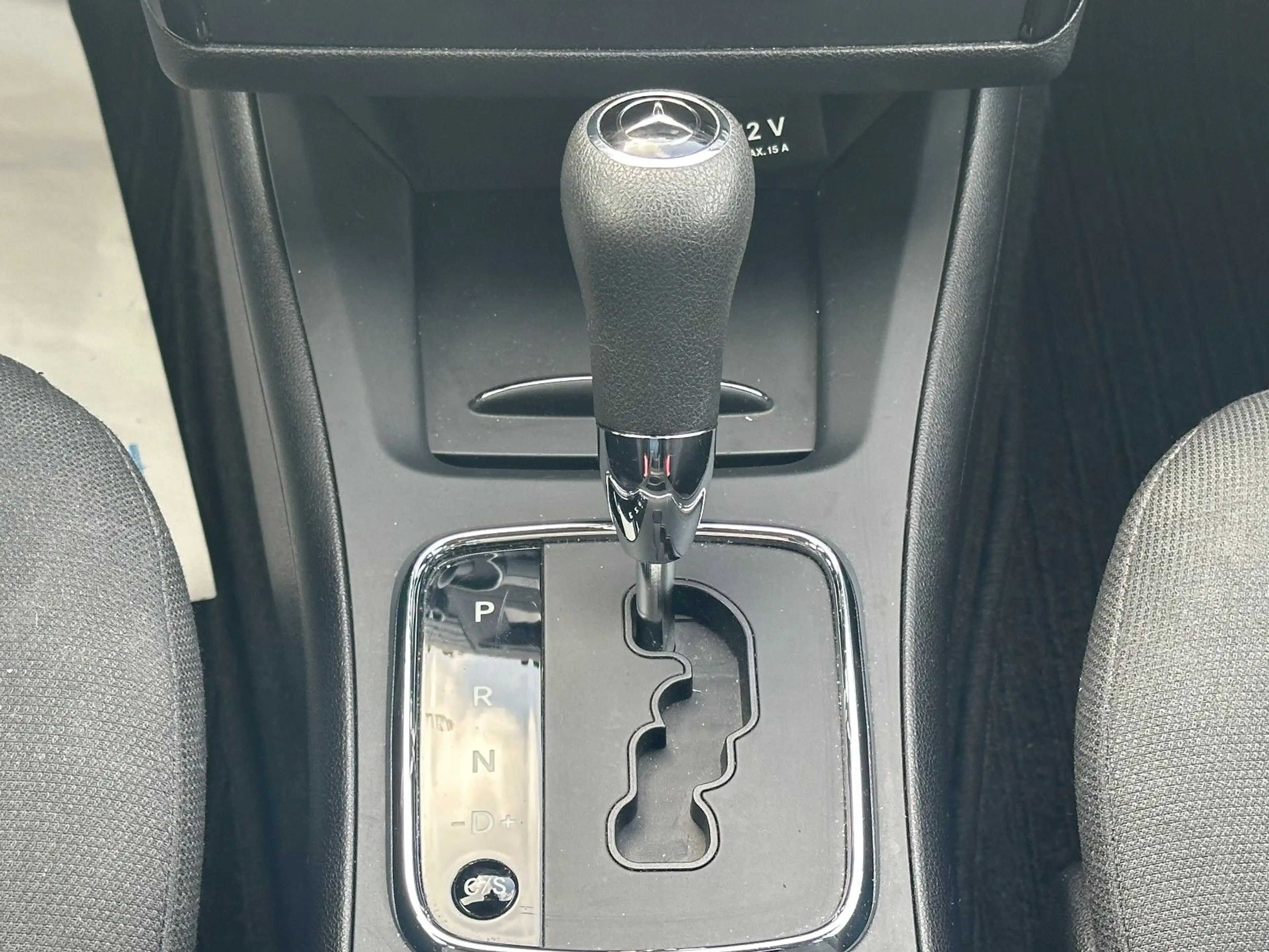 Mercedes-Benz A 180 5-türig*AUTOMATIK*KLIMA*SHZ*ALU*PDC V+H* — photo 10