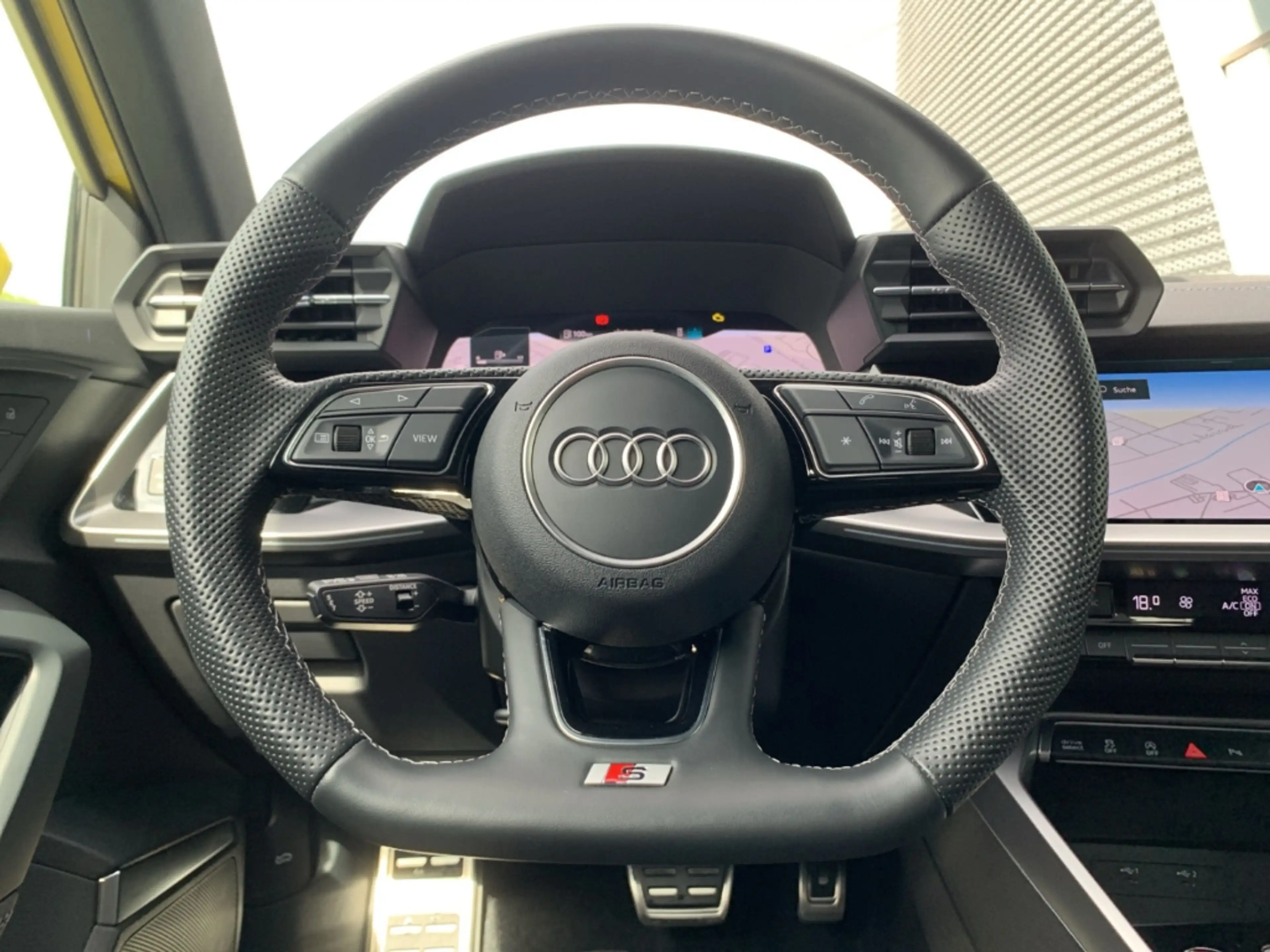 Audi S3 Sportback quattro 2.0 TFSI S tronic Navi Digitales — photo 8