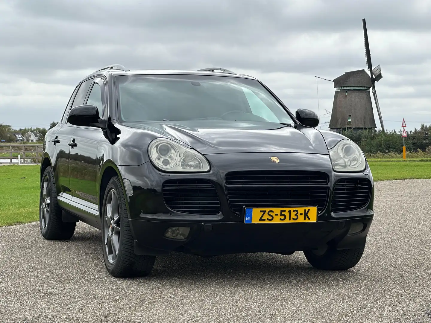 Porsche Cayenne Cayenne 4.5 Zwart - 1