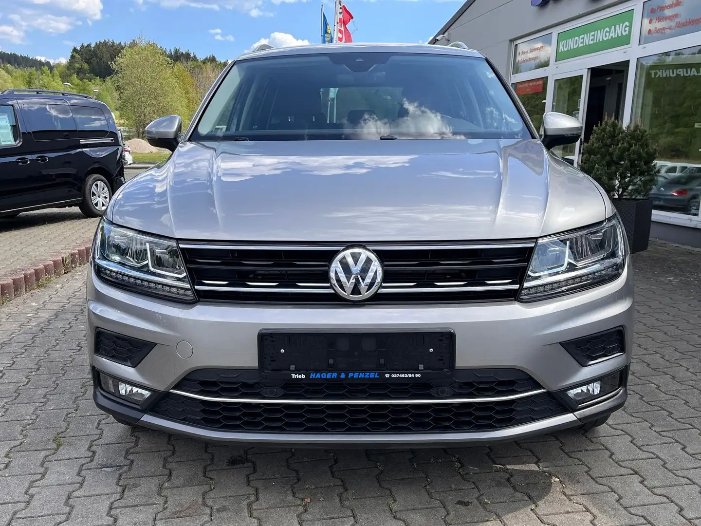 Volkswagen Tiguan Highline 4x4 Navi AHKSR 19 Zoll  incl. WR Plateado - 2