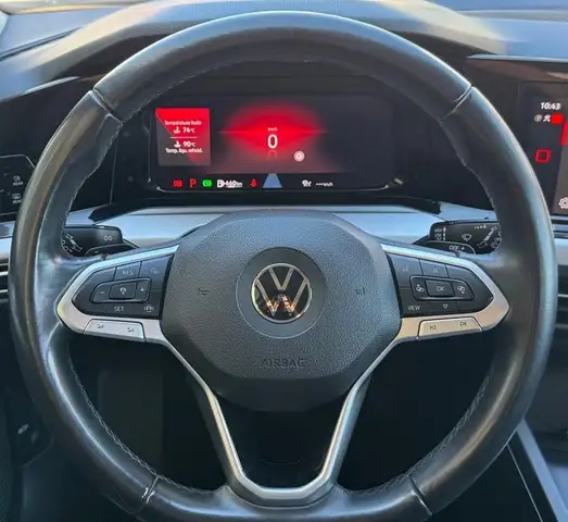 Volkswagen Golf view 14