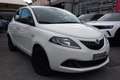Lancia Ypsilon 1.0 FireFly 5 p. S&S Hybrid silver **SOLO 7000KM** Bianco - thumbnail 2