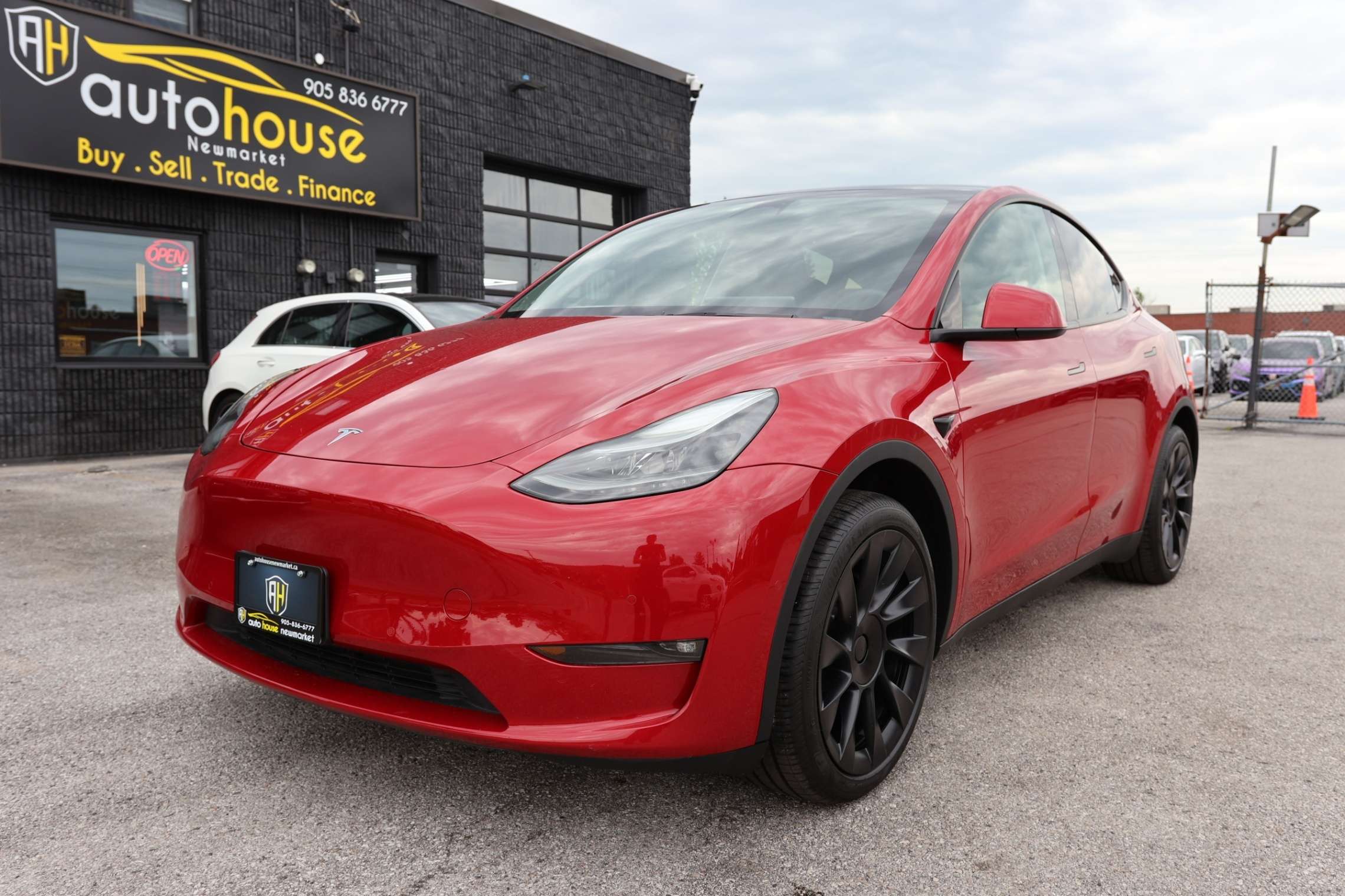 2022 Tesla Model Y LONG RANGE-DUAL MOTOR-AWD/AUTOPILOT/DRIVER ASSIST/