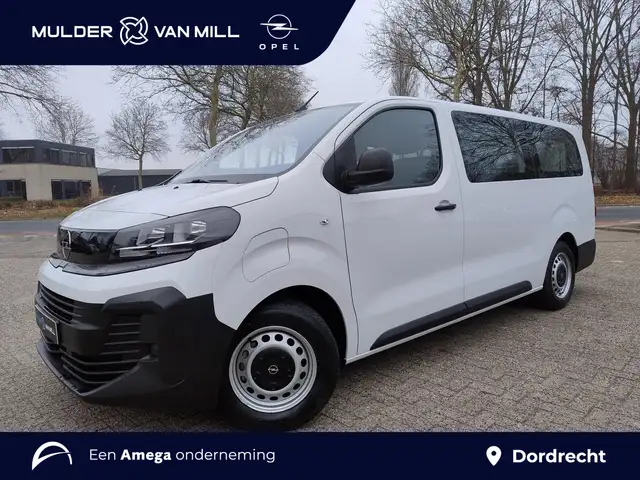 Opel Vivaro-e Combi Electric L3 75 kWh | 9-persoons | van €60.41