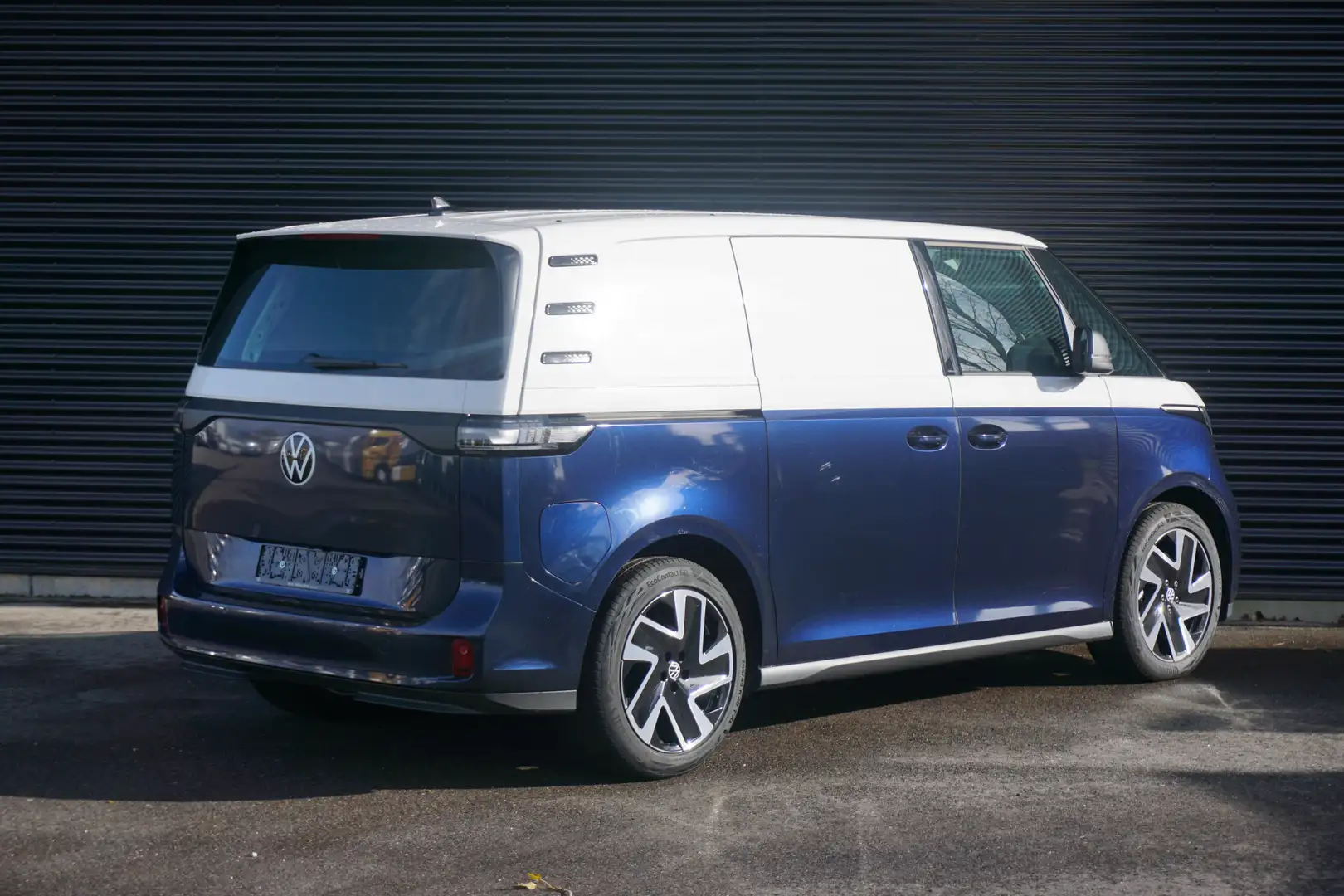 Volkswagen ID. Buzz Cargo Two Tone l Tot €5000,- subsidie | ACC | App-Connec Wit - 2