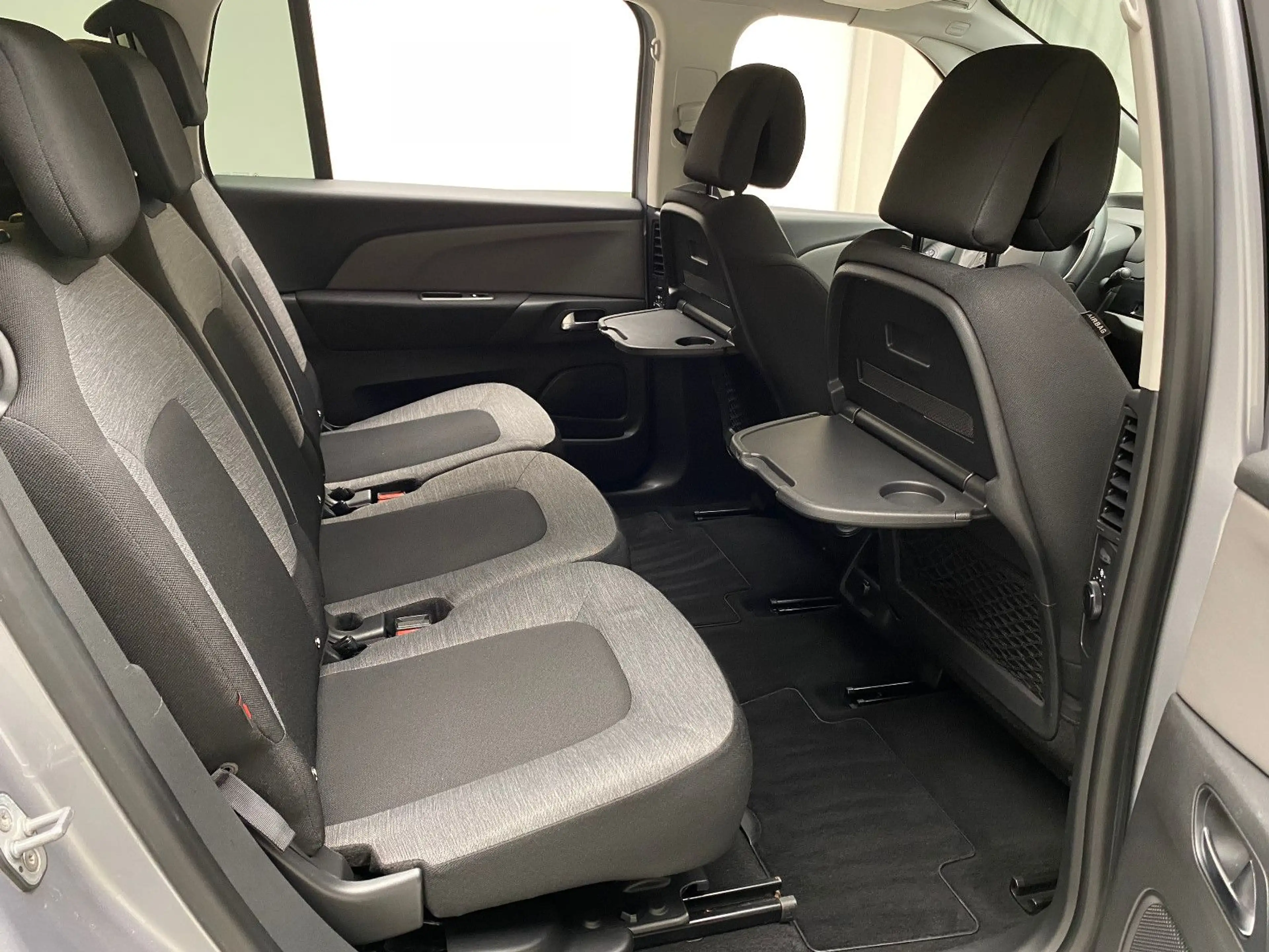 Citroen Grand C4 Picasso /Spacetourer Feel 7 Sitze — photo 40