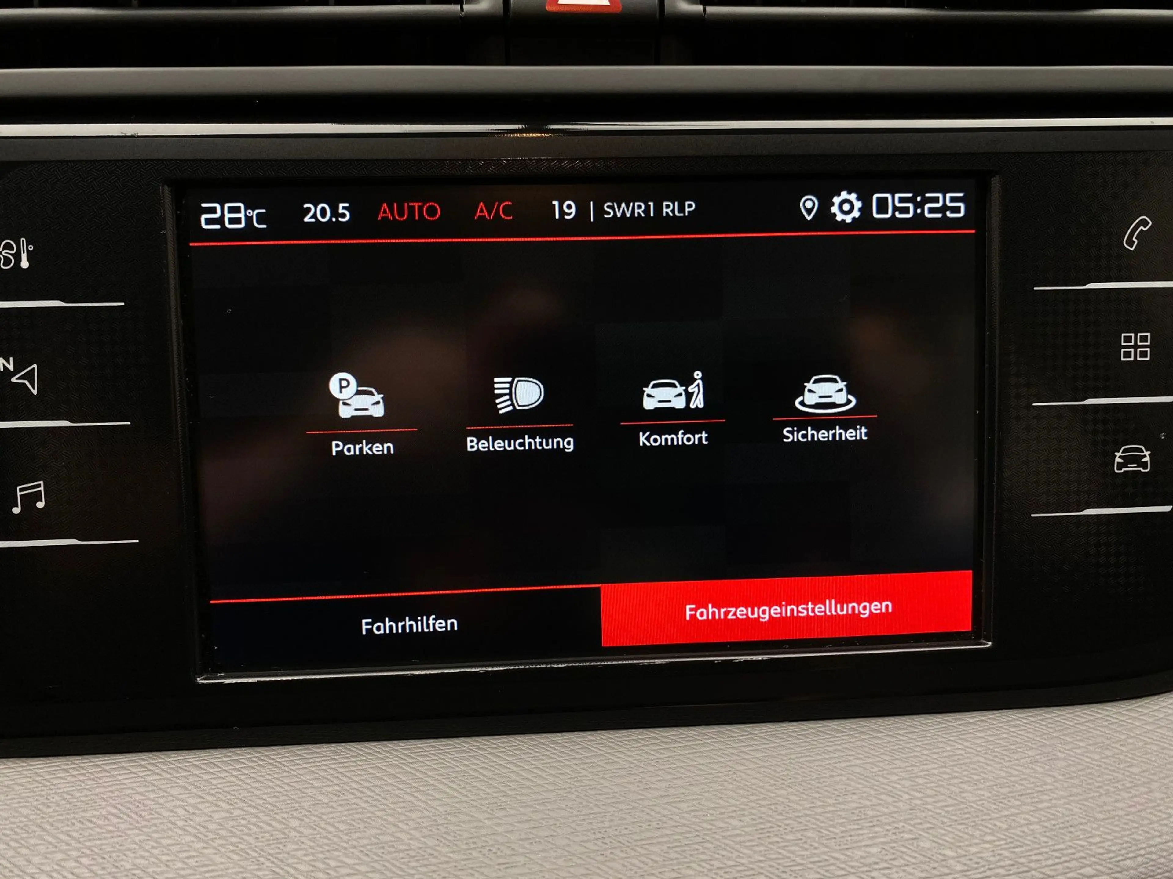 Citroen Grand C4 Picasso /Spacetourer Feel 7 Sitze — photo 20