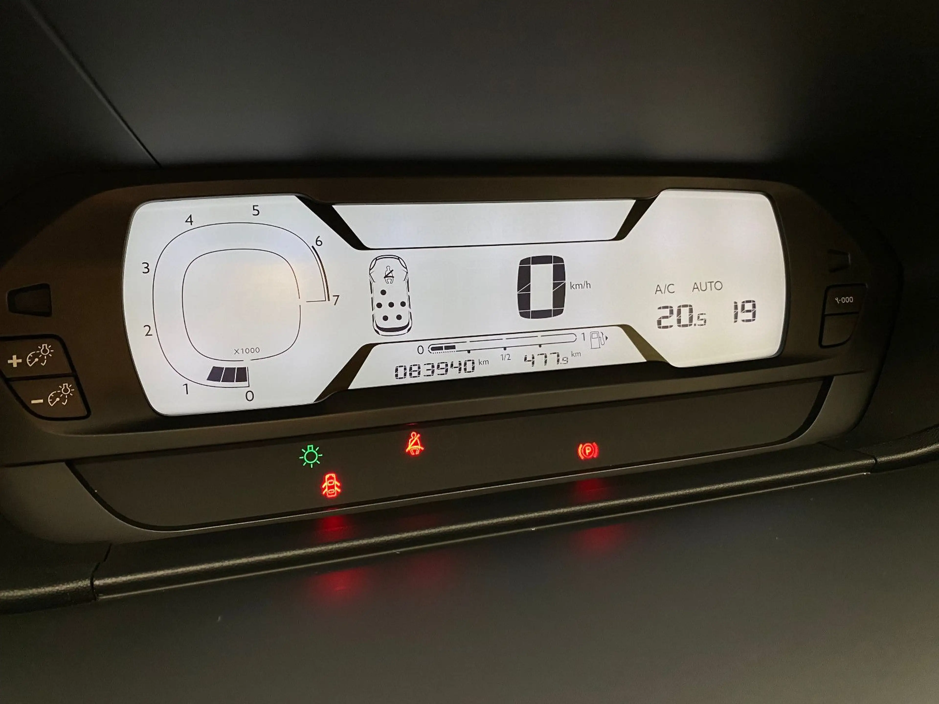 Citroen Grand C4 Picasso /Spacetourer Feel 7 Sitze — photo 33