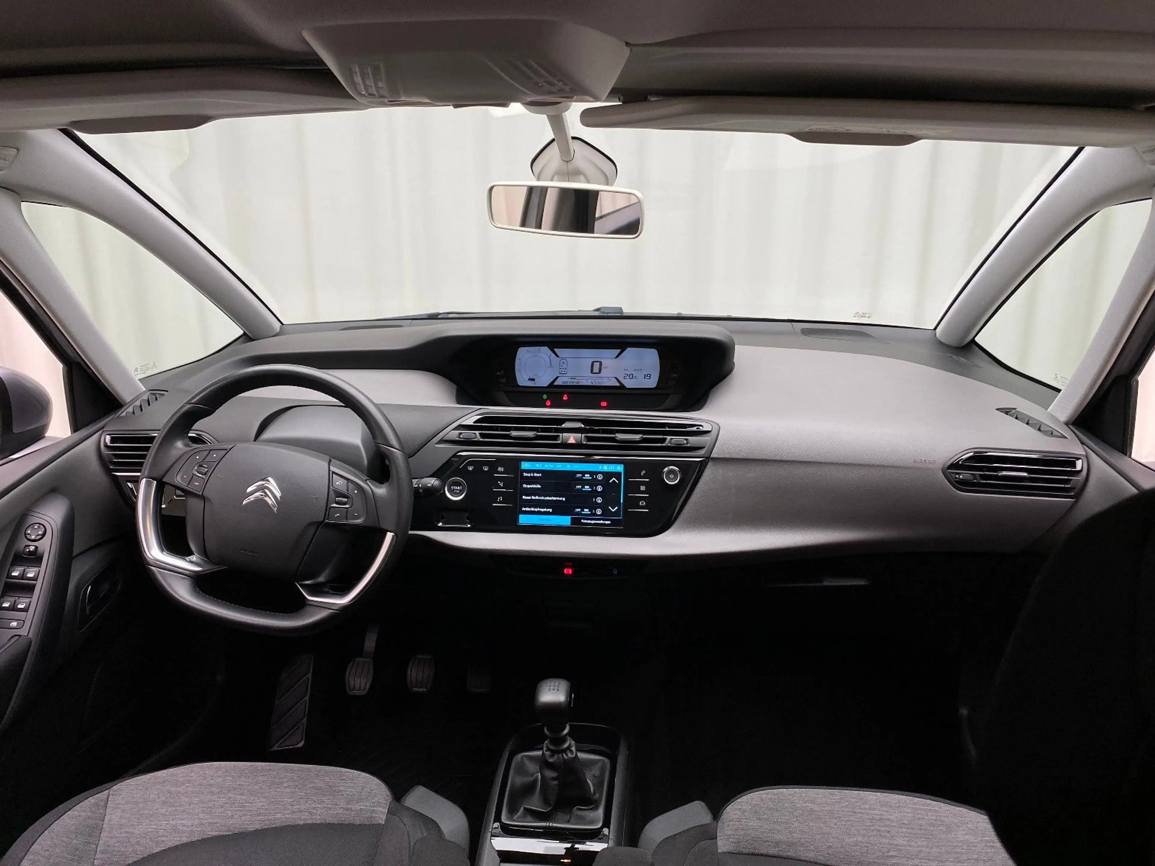 Citroen Grand C4 Picasso /Spacetourer Feel 7 Sitze — photo 43