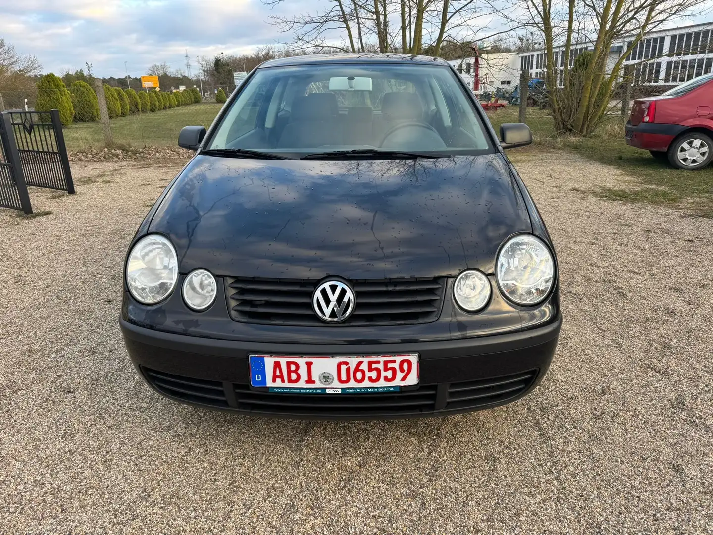 Volkswagen Polo 1.2 Comfortline, HU bis 05/2027. Noir - 2