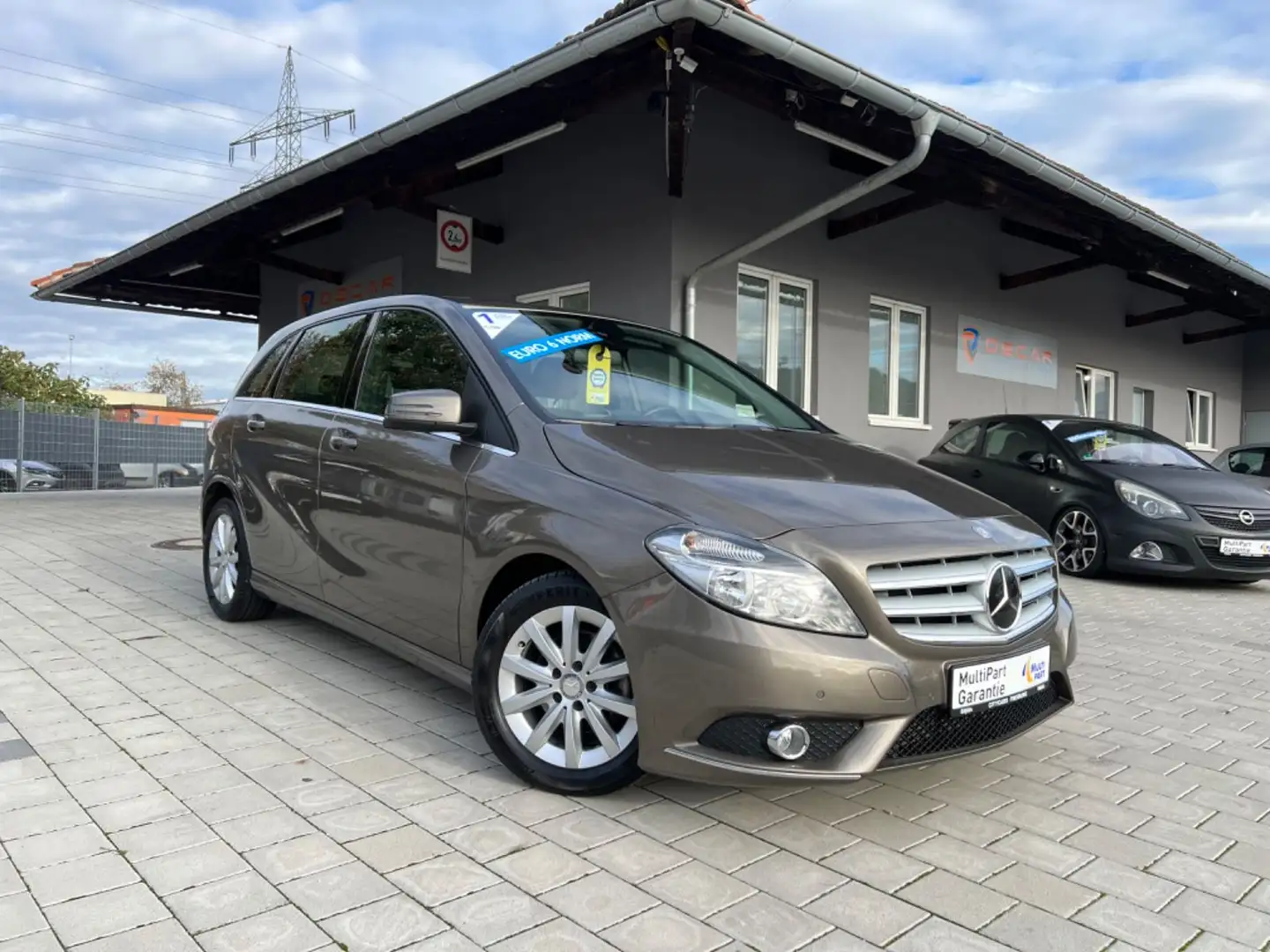 Mercedes-Benz B 180 B -Klasse Garantie Service Tüv Neu Grijs - 1