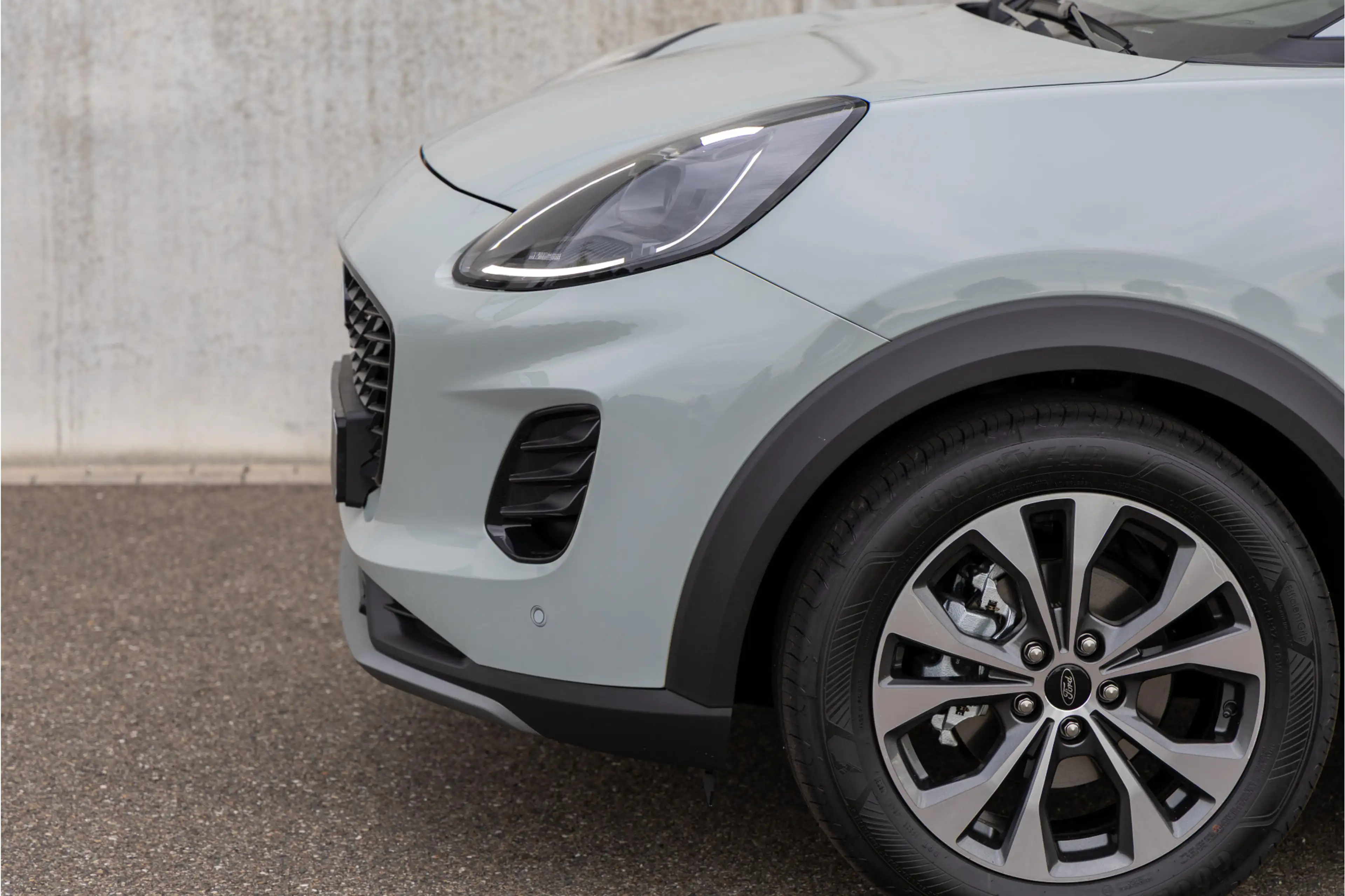 Ford Puma 1.0 EcoBoost Hybrid Titanium — photo 17